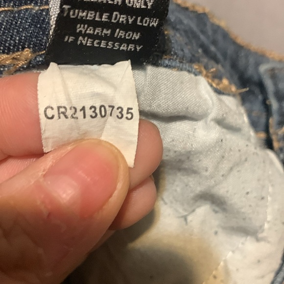 Rue 21 Distressed Jeans size 11/12 c boyfriend style Preloved in EUC - Picture 7 of 8